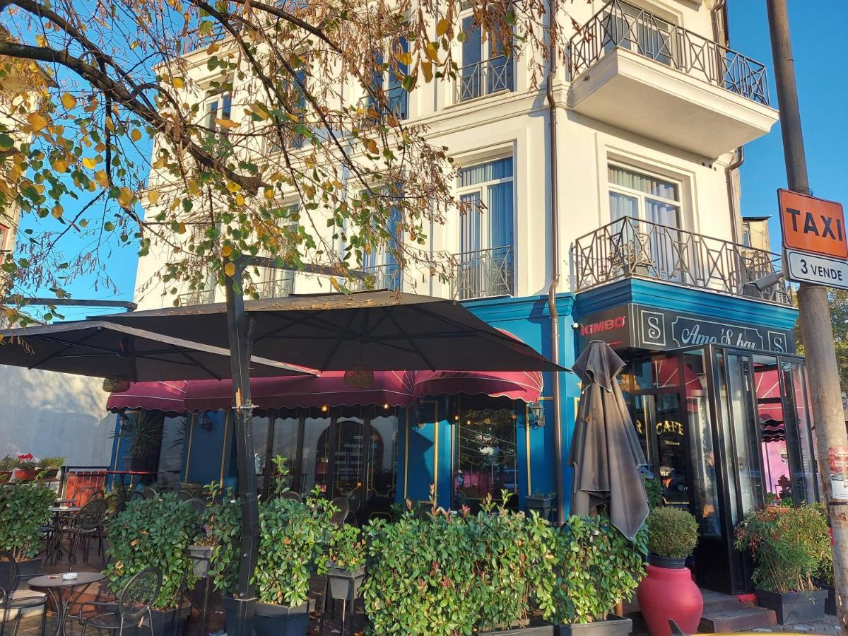 Amo'S Hotel Shkodër Екстериор снимка